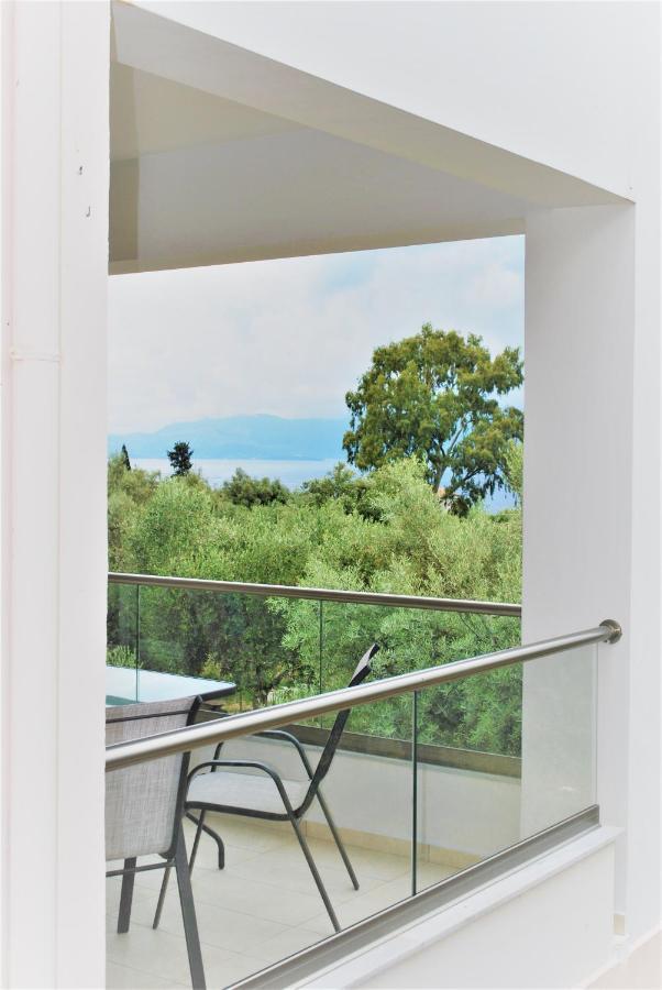Q Luxury Rooms Paleros エクステリア 写真
