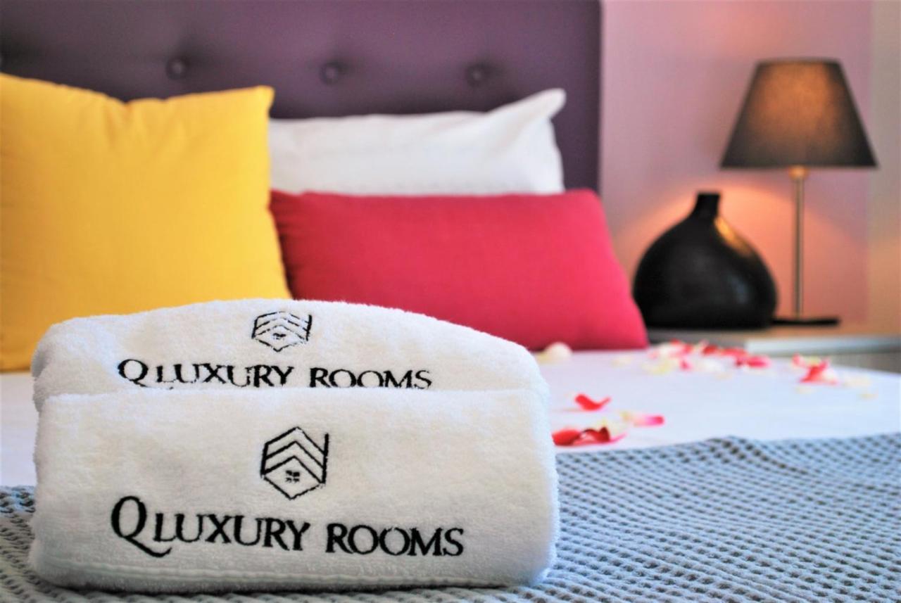 Q Luxury Rooms Paleros エクステリア 写真