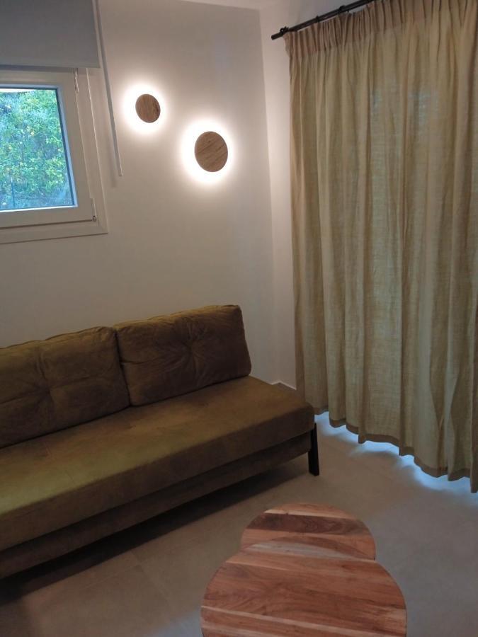 Q Luxury Rooms Paleros エクステリア 写真